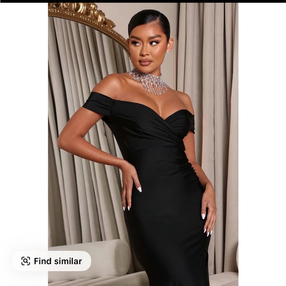 Fashion Nova Romantic Nights Maxi Dress - Black